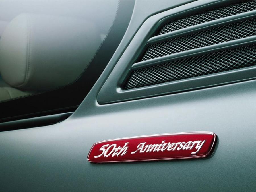  Toyota Land Cruiser 100 50th Anniversary 2001 года  (фото 4 из 6)